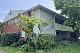 411 SW 5th St, Corvallis, OR 97333 - Photo 2
