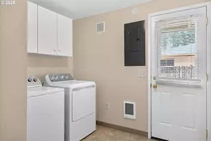 9016 NE 11th St, Vancouver, WA 98664 - Photo 16