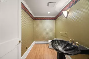 5406 SW Woods Ct, Portland, OR 97221 - Photo 22