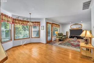 13455 SW Angora Ln, Beaverton, OR 97008 - Photo 16