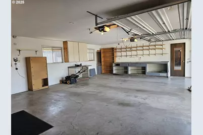 3218 SW Isaac Ave, Pendleton, OR 97801 - Photo 38