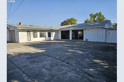 3218 SW Isaac Ave, Pendleton, OR 97801 - Photo 32