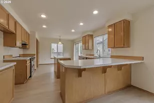 165 NE Cory St, Hillsboro, OR 97124 - Photo 14