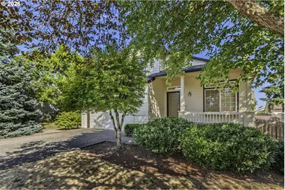 165 NE Cory St, Hillsboro, OR 97124 - Photo 2