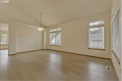 165 NE Cory St, Hillsboro, OR 97124 - Photo 6
