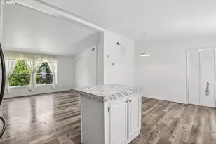 104 S Goble Creek Rd, Kelso, WA 98626 - Photo 12