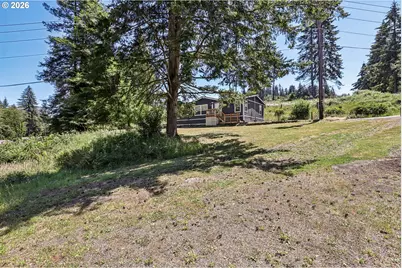 104 S Goble Creek Rd, Kelso, WA 98626 - Photo 4