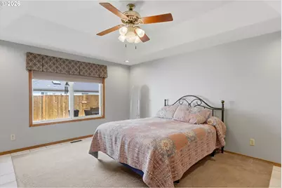 16105 NW Somerset Dr, Beaverton, OR 97006 - Photo 24