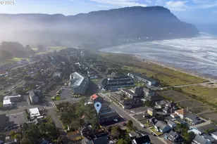 2233 Beach Dr, Seaside, OR 97138 - Photo 2