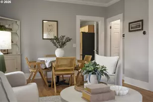 7035 N Catlin Ave, Portland, OR 97203 - Photo 8