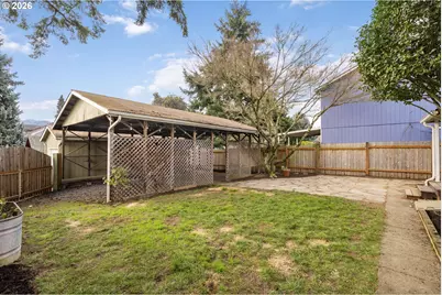 7035 N Catlin Ave, Portland, OR 97203 - Photo 28