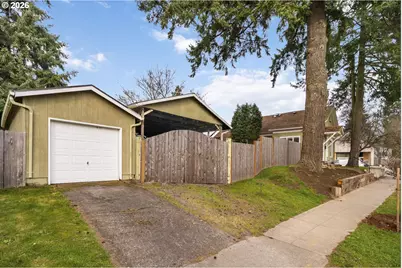 7035 N Catlin Ave, Portland, OR 97203 - Photo 30