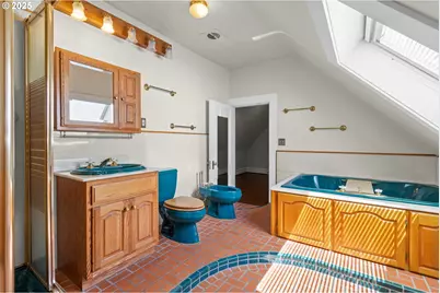 4145 S Corbett Ave, Portland, OR 97239 - Photo 34