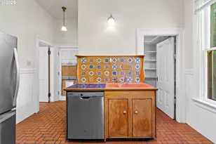 4145 S Corbett Ave, Portland, OR 97239 - Photo 16