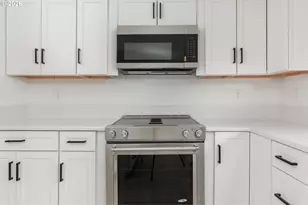 5670 Jasmine Ave, Cloverdale, OR 97112 - Photo 18