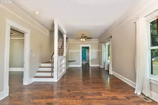 1885 4th St NE, Salem, OR 97301 - Photo 8