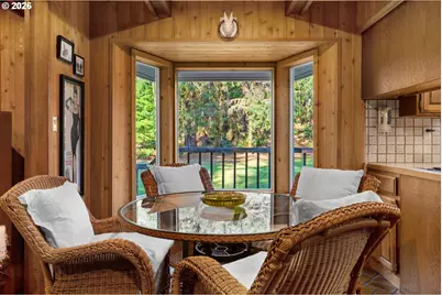 37647 Highway 26, Seaside, OR 97138 - Photo 22