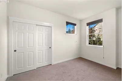 384 SW 105th Ter, Portland, OR 97225 - Photo 22