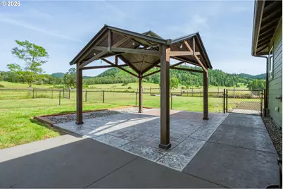 230 Oleson Ln, Roseburg, OR 97471 - Photo 32