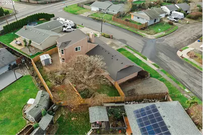 820 SE Barnes Ave, Gresham, OR 97080 - Photo 44