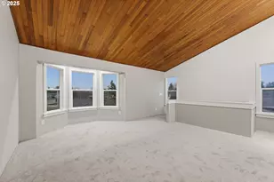 820 SE Barnes Ave, Gresham, OR 97080 - Photo 32