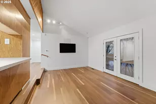 820 SE Barnes Ave, Gresham, OR 97080 - Photo 22