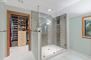 10052 SW Balmer Cir, Portland, OR 97219 - Photo 26