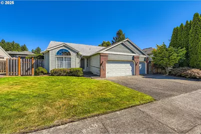 1552 NE 19th Loop, Canby, OR 97013 - Photo 2