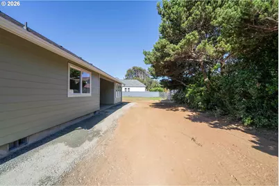 776 Spyglass Dr, Bandon, OR 97411 - Photo 26