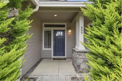 699 N Morrison St, Coos Bay, OR 97420 - Photo 6