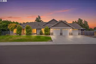 699 N Morrison St, Coos Bay, OR 97420 - Photo 1