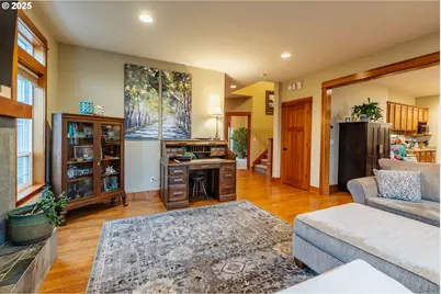 1110 Red Tail Loop, Hood River, OR 97031 - Photo 18