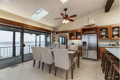 555 Grey Cliffs Dr, Saint Helens, OR 97051 - Photo 12