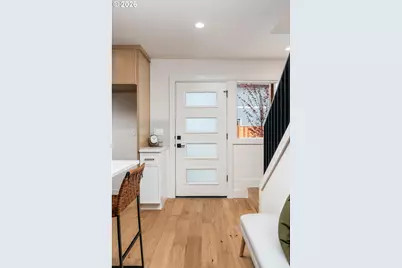 5601 SE Bybee Blvd #C, Portland, OR 97206 - Photo 4
