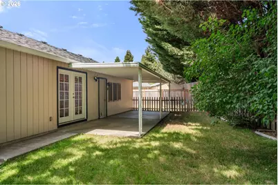 2369 NE Poynter St, Hillsboro, OR 97124 - Photo 12