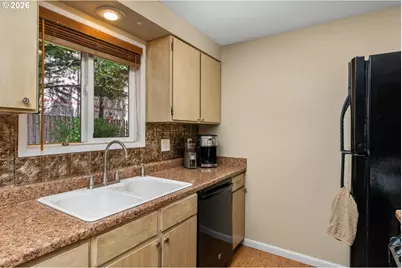 2369 NE Poynter St, Hillsboro, OR 97124 - Photo 16