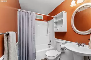 2369 NE Poynter St, Hillsboro, OR 97124 - Photo 26