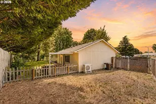 2369 NE Poynter St, Hillsboro, OR 97124 - Photo 36