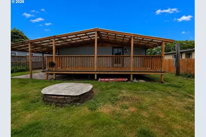 338 SE Egbert Ave, Siletz, OR 97380 - Photo 6