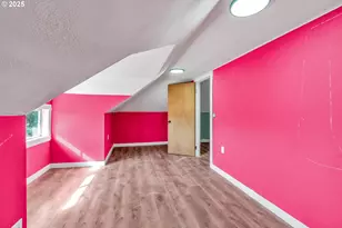 271 N 3rd St, Jefferson, OR 97352 - Photo 26