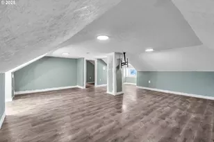 271 N 3rd St, Jefferson, OR 97352 - Photo 24