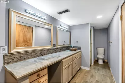 271 N 3rd St, Jefferson, OR 97352 - Photo 36