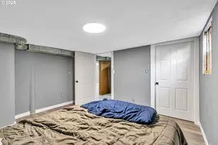 271 N 3rd St, Jefferson, OR 97352 - Photo 32