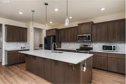 6301 N 89th Ave, Camas, WA 98607 - Photo 12