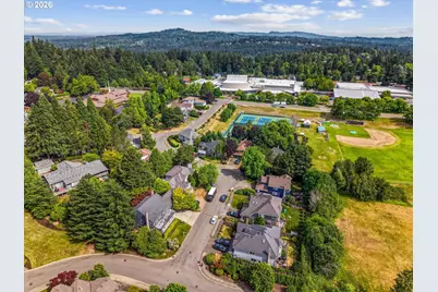17985 Saint Clair Dr, Lake Oswego, OR 97034 - Photo 48