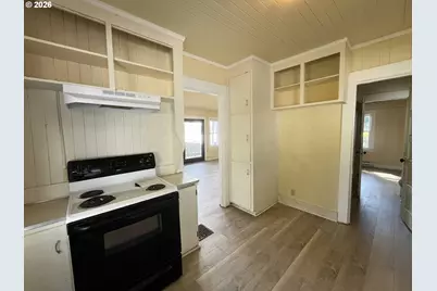 83187 Clear Lake Rd, Florence, OR 97439 - Photo 8