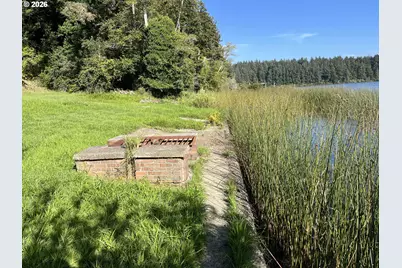 83187 Clear Lake Rd, Florence, OR 97439 - Photo 26