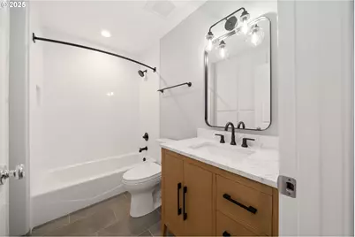 2541 NW Marsden Pl, Portland, OR 97229 - Photo 24