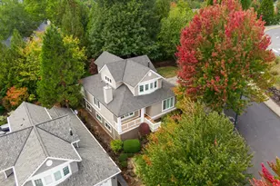 2541 NW Marsden Pl, Portland, OR 97229 - Photo 2