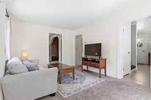 3115 SW Illinois St, Portland, OR 97239 - Photo 6